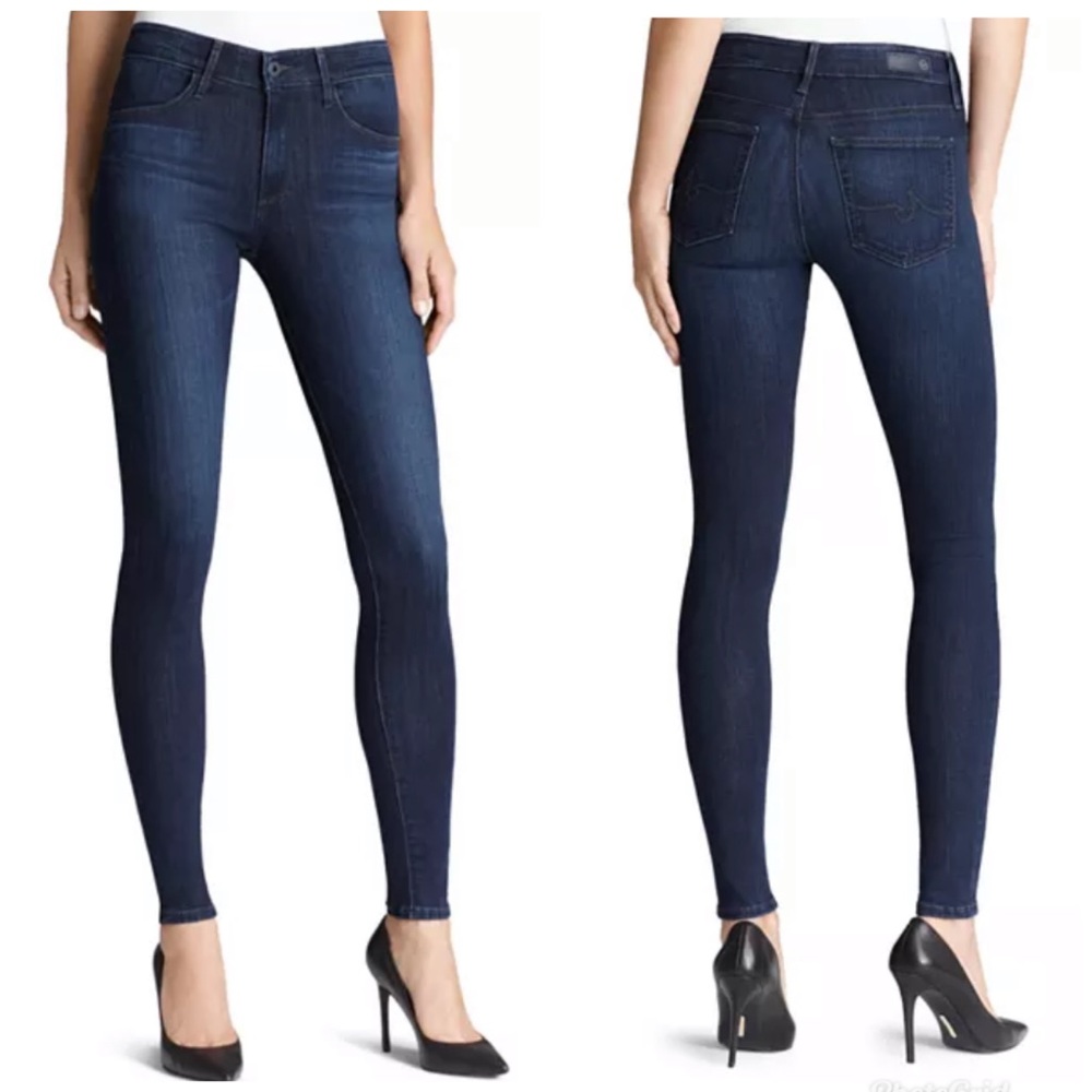 AG THE FARRAH  HIGH RISE SKINNY JEANS SIZE 30